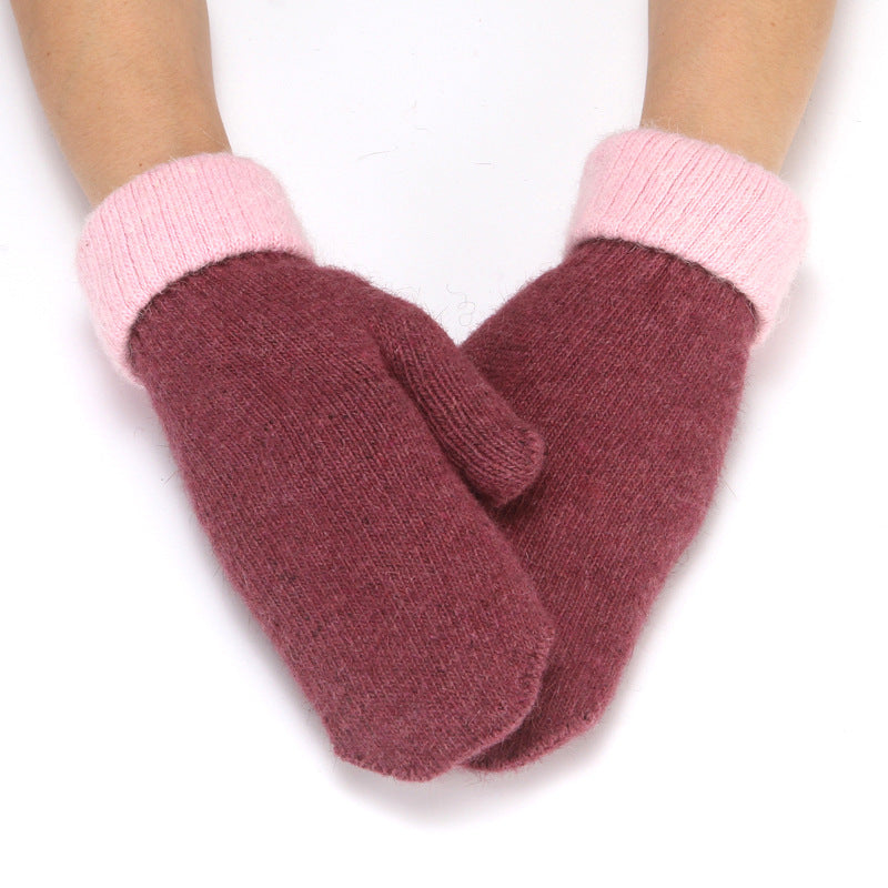 Bicolor Knitted Mitten