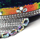 Chapeau bleu marine à paillettes et dessus plat 