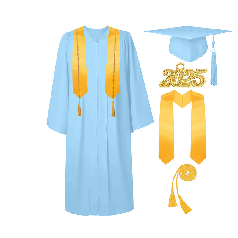 Ensemble de toge de remise de diplôme avec bonnet à pompons 