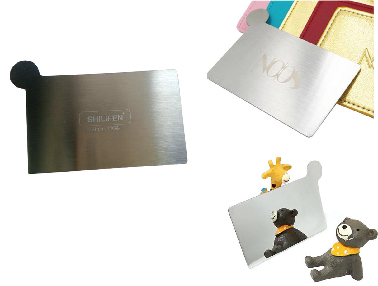 Miroir en forme de carte 