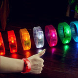 Bracelet activé par le mouvement 