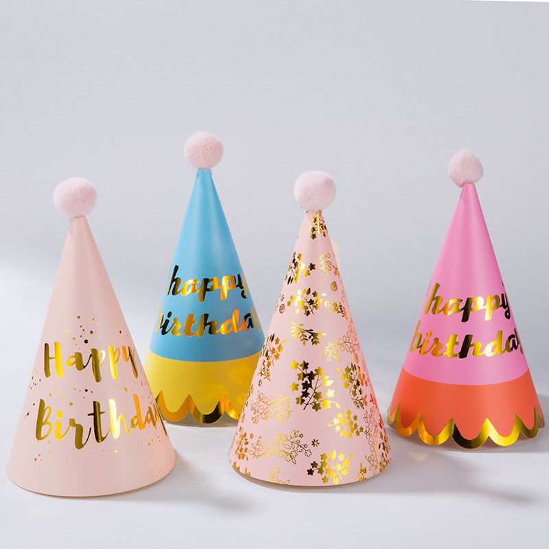 Chapeau d'anniversaire en papier 
