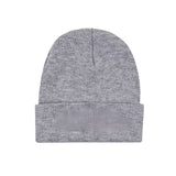 Bonnet en laine tricotée lisse 