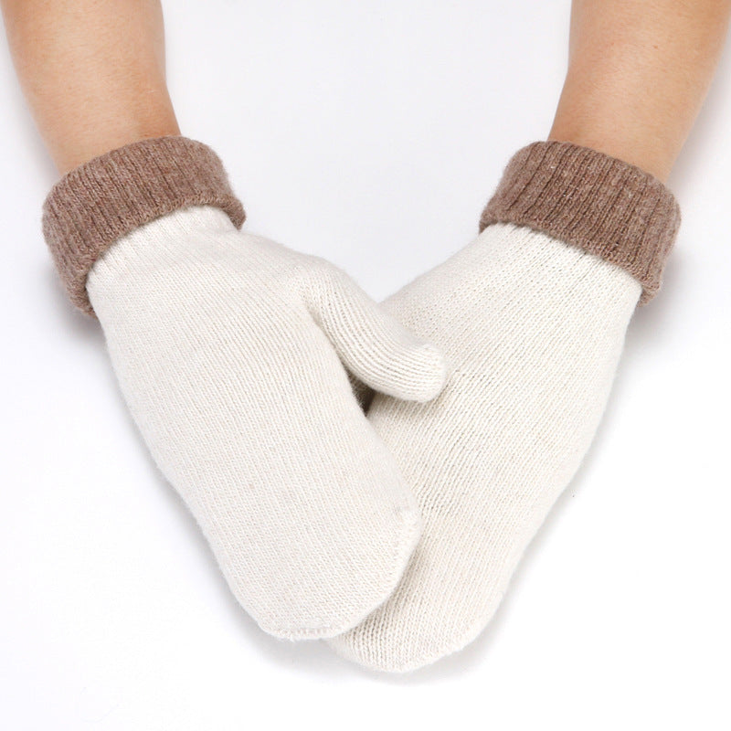 Bicolor Knitted Mitten