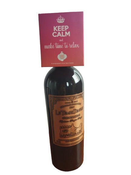 Box On The Neck Of Red Wine - Yorkn Inc✅