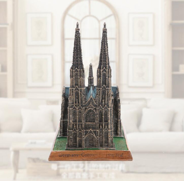 Chapel Figure - Yorkn Inc✅