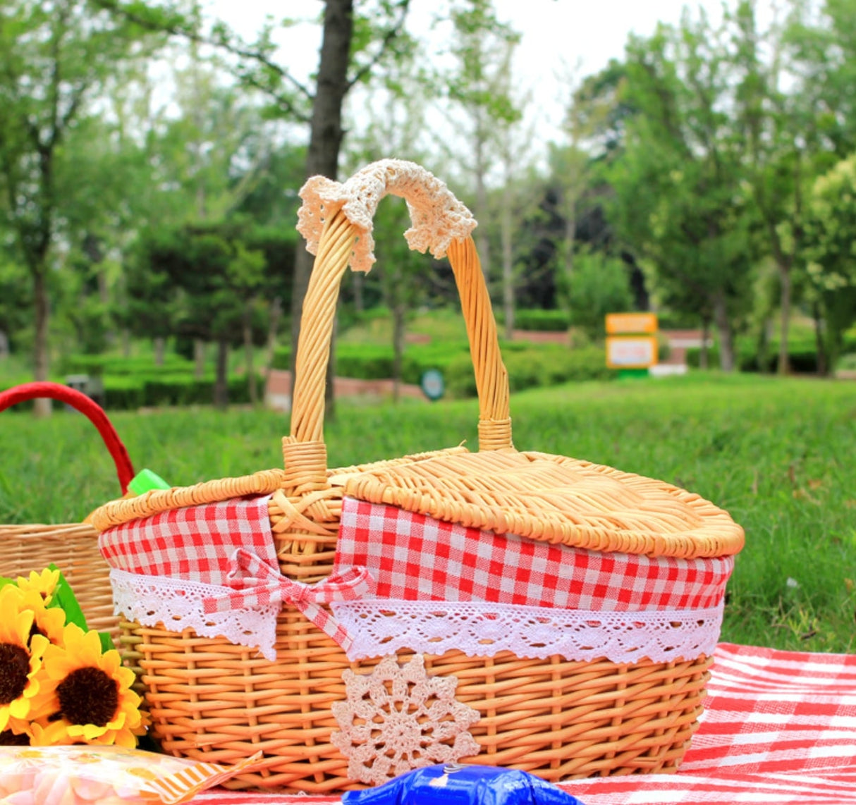 Wicker Basket - L - Yorkn Inc✅